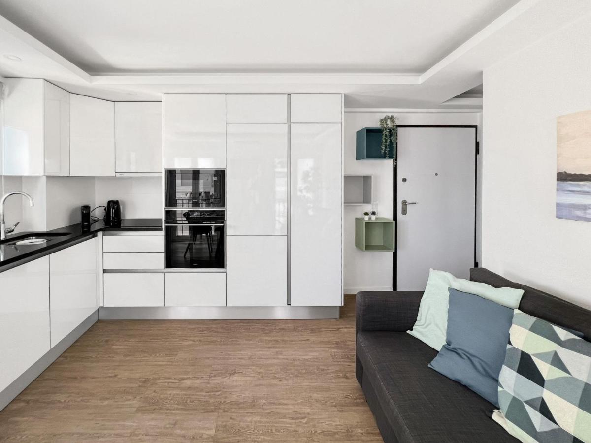 Sea Light Apartment Sesimbra. 2 Bedrooms, 6 Guests المظهر الخارجي الصورة